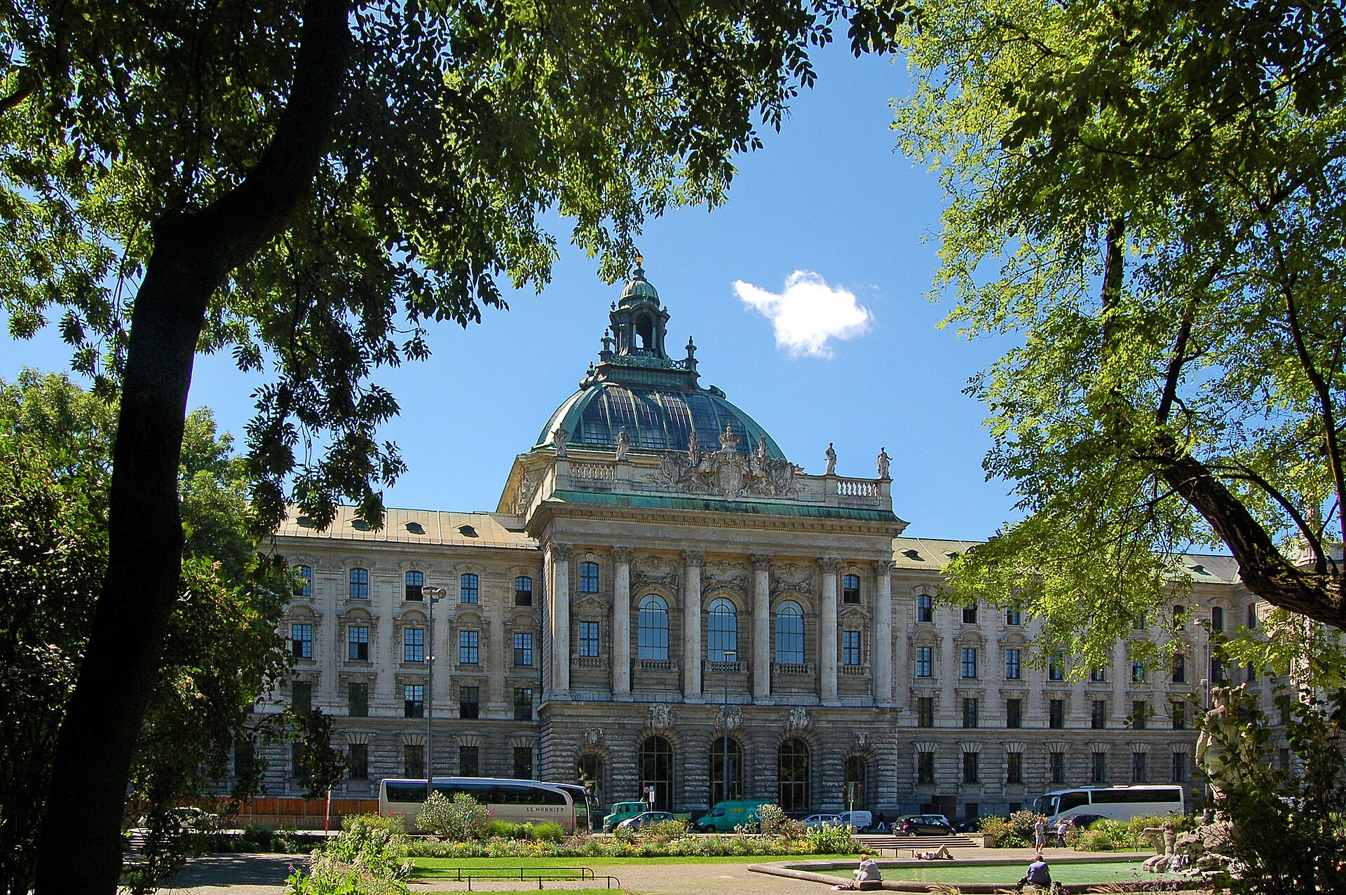 The Justizpalast in Munich